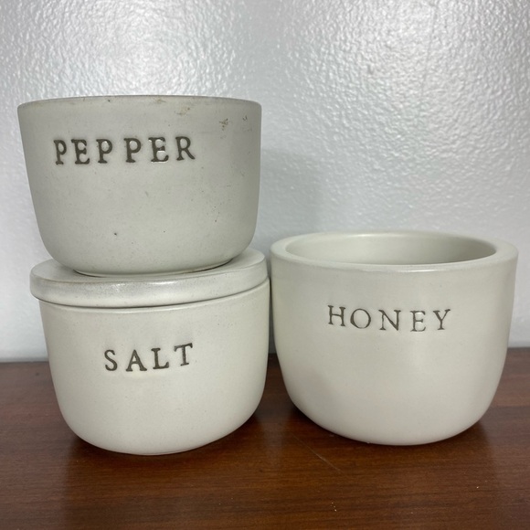 Stoneware cellar jars Hearth & Hand Magnolia Rustic Stoneware - Picture 1 of 15